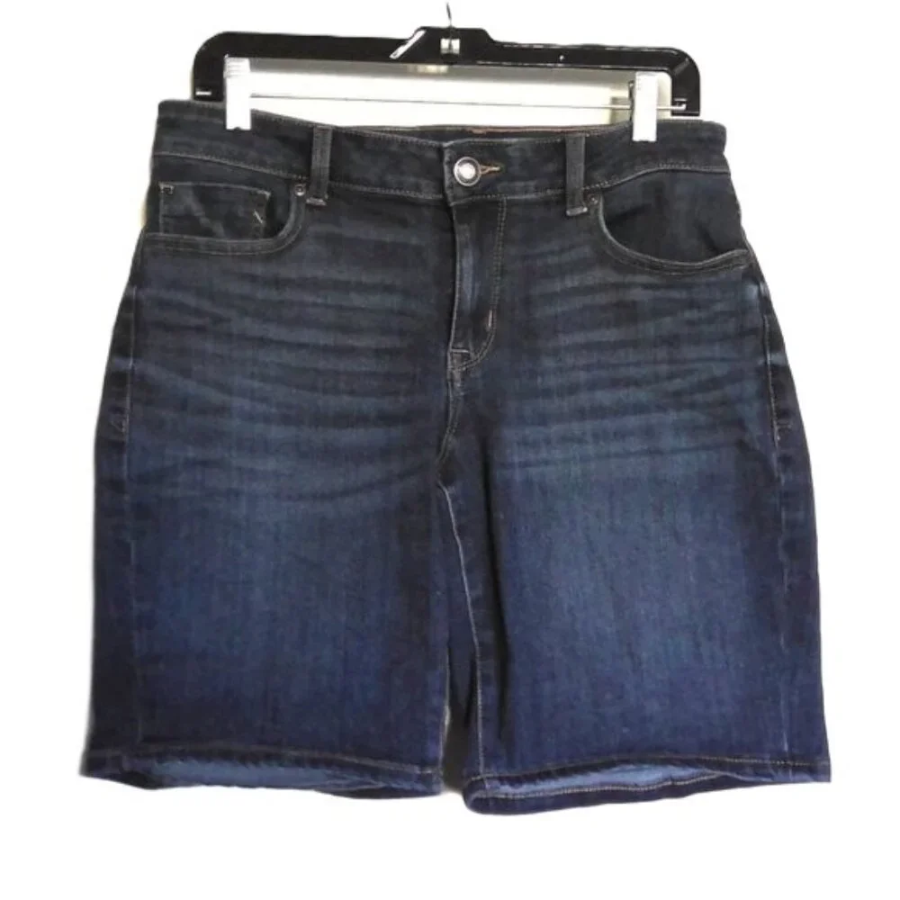 NEW Maurices Blue Jean Bermuda Shorts Denim Stretch Dark Wash 5 Pocket NWOT 10